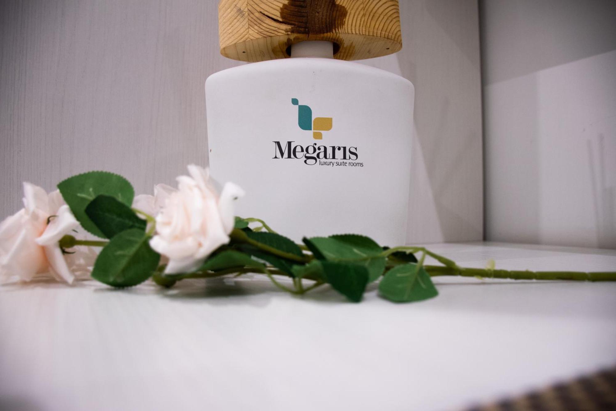 Megaris Luxury Suite Rooms Неаполь Екстер'єр фото